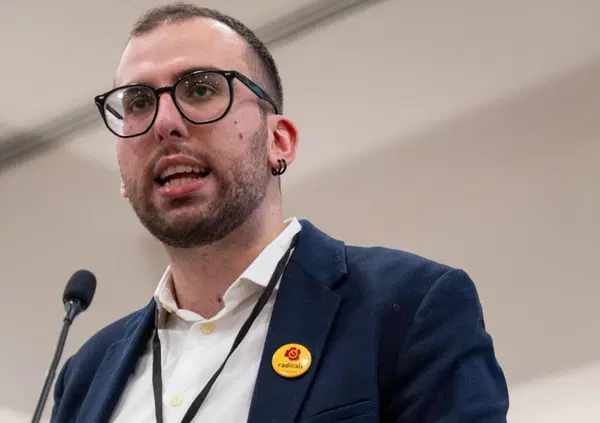 Chi caz*o &egrave; il segretario nazionale dei Radicali? Intervista totale a Filippo Blengino, che ha violato (di proposito) il Codice della Strada di Salvini: &ldquo;Assurdo paragonare chi fuma una canna e chi tira coca&rdquo;. &ldquo;Il dl Sicurezza? Tra i pi&ugrave; oscuri di sempre&rdquo;