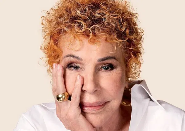 Abbiamo letto &ldquo;Vincente o perdente&rdquo;, l&rsquo;autobiografia di Ornella Vanoni, ma com&rsquo;&egrave;? La storia ordinariamente incredibile di una grande donna della musica italiana. E sulla consapevolezza della morte, gli artisti italiani e Gino Paoli&hellip;