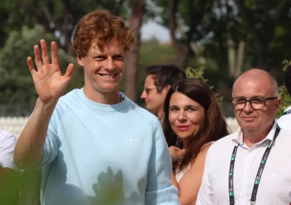 AMBESI DA SHOW A MOW: &ldquo;Sinner a Roma? Occhio al tabellone, vi racconto le sue insidie. Berrettini e Alcaraz? Prima capiamo i problemi fisici. Musetti? In passato troppe critiche&rdquo;. Poi su Djokovic, Zverev, Tsitsipas, Cer&uacute;ndolo e Cin&agrave;&hellip; 