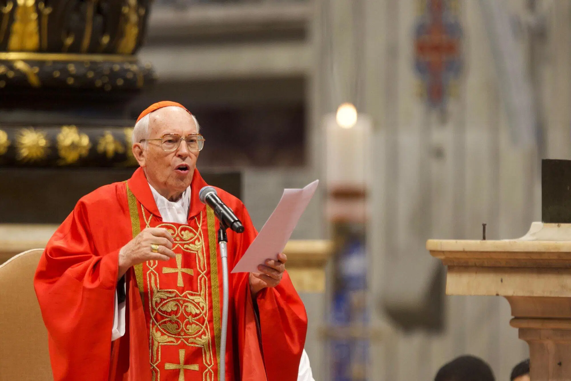 Il cardinale Giovanni Battista Re