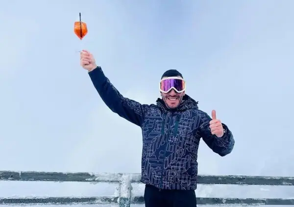 Caso Gintoneria nel settore degli hotel? Lingotti d'oro, macchine di lusso, festini a luci rosse e &ldquo;sciabolate&rdquo; dai tetti: la vita al limite della famiglia Agostini