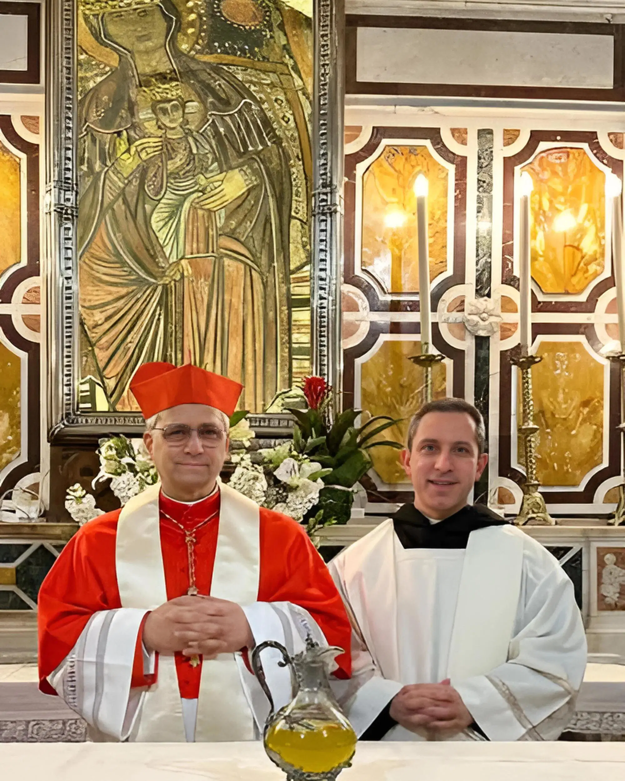 Papa Leone XIV (al tempo cardinale) e padre Gabriele Pedicino, priore della provincia d'Italia degli agostiniani (l'Ordine di Robert Prevost)