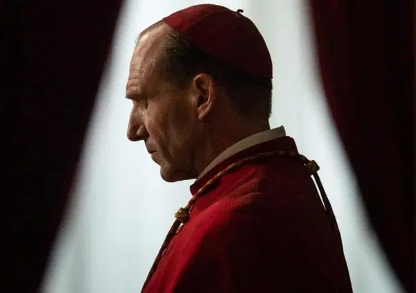 Ma Papa Leone XIV ha vinto (su Parolin e gli altri) perch&eacute; ha visto Conclave? Il fratello di Robert Prevost: &ldquo;Ha visto il film per capire come comportarsi e&hellip;&rdquo;