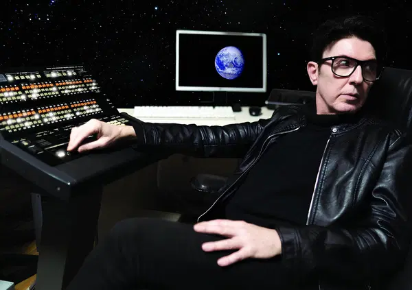 Perch&eacute; dimenticate Garbo, il pi&ugrave; grande poeta in musica? Altro che De Andr&eacute;, Guccini, De Gregori e Vecchioni, riascoltate la sua discografia che porta oltre le Colonne d&rsquo;Ercole del gi&agrave; sentito&hellip;