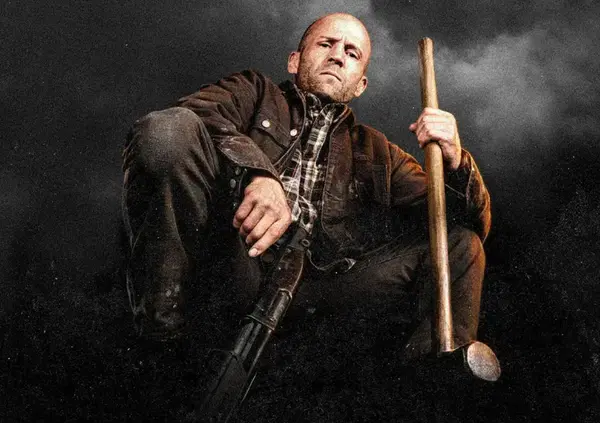 Abbiamo visto &ldquo;A working man&rdquo; con Jason Statham su Prime Video (prodotto da Sylvester Stallone): com&rsquo;&egrave;? Bruttissimo, ma siano lodati i film d&rsquo;azione: pugni, rapimenti, mafiosi russi (vestiti da trapper), droga e corse in moto 