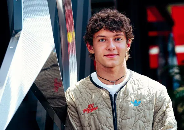 Sorridi Kimi, questo weekend si corre con il tricolore sul casco: &ldquo;Questa per me &egrave; la felicit&agrave;, anche se credevo poco in me&rdquo;. E sulla Ferrari e il Bologna che vince la Coppa Italia&hellip; 