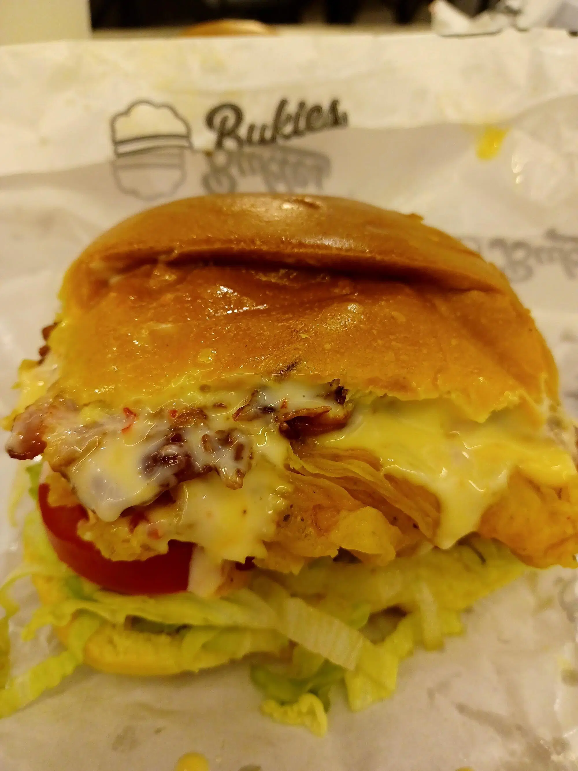 Il Chicken burger da Bukies ad Aversa