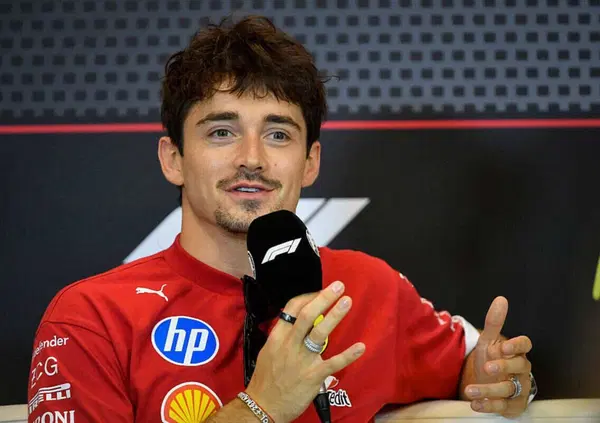 Fermi tutti, ma lo avete sentito Charles Leclerc a Monaco? Ha provato a mentire, ma la verit&agrave; &egrave; solo una: vuole vincere e poco contano le difficolt&agrave; della Ferrari: &ldquo;Qui il pilota pu&ograve; fare la differenza&hellip;&rdquo;