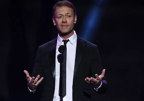 Le Iene (ancora) contro Rocco Siffredi: ma perch&eacute; non dicono che l&rsquo;accusatrice nella sesta puntata &egrave; la madre dell&rsquo;accusatrice del primo?