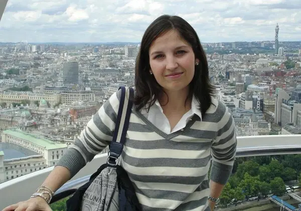 Omicidio Poggi, il circo mediatico su Garlasco va fermato? &ldquo;Uno scempio della vita di innocenti fino a prova contraria&rdquo;, accusa Fiorenza Sarzanini (Corriere). E su Alberto Stasi, il ruolo della Procura e lo "spettacolo indecoroso" degli avvocati e...