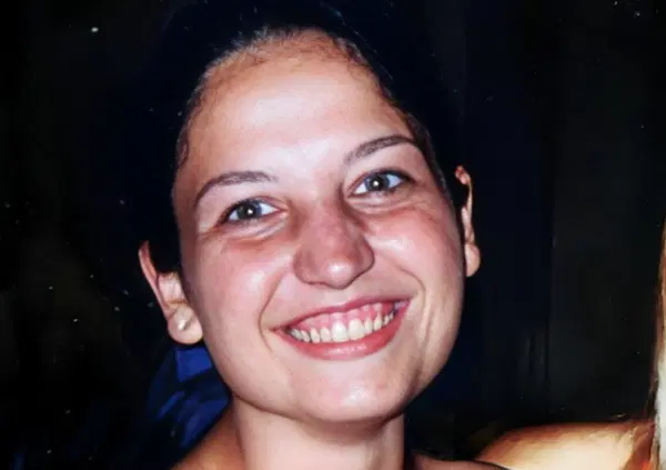 Omicidio Poggi, e se Alberto Stasi NON AVESSE UCCISO Chiara? Perch&eacute; dopo il delitto di Garlasco c&rsquo;era cos&igrave; paura di parlare? Come mai il padre delle gemelle Cappa ha chiesto l&rsquo;intervento del garante della privacy? Avevano qualcosa da nascondere?