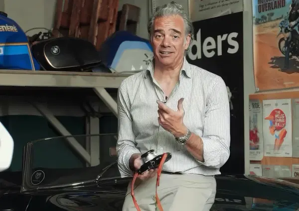 Ma davvero &ldquo;il Parods&rdquo; Roberto Parodi &egrave; candidato a sindaco di Milano contro il &ldquo;nemico&rdquo; (di auto e moto) Sala? Intanto spara contro il referendum e l'immigrazione: &ldquo;importiamo direttamente disagio sociale&rdquo;