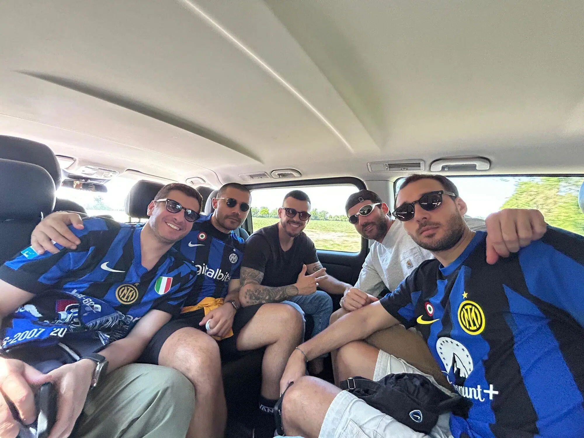 LA BANDA NERAZZURRA IN TRASFERTA