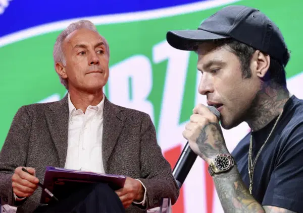 Travaglio a fuoco su Fedez e Berlusconi: &ldquo;Il libro su B.? L&rsquo;ho scritto per chi sapeva leggere. Nel caso di specie...&rdquo;. E sull'ex Ferragnez e &ldquo;Menomale che Silvio c&rsquo;&egrave;&rdquo;&hellip;