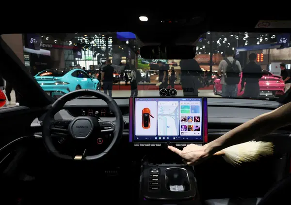 Ma davvero le auto cinesi ci spiano? Ecco perch&eacute; in Inghilterra sono convinti che siano dei nuovi cavalli di Troia. E dopo TikTok e Huawei...