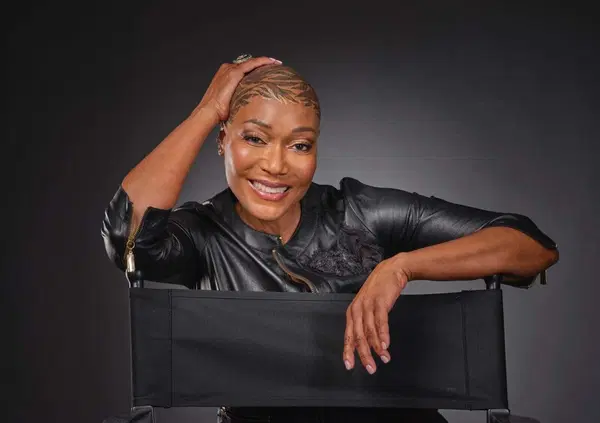 Intervista totale a Amii Stewart: &ldquo;&Egrave; un mondo di algoritmi. L&rsquo;America? Inorridisco&rdquo;. E su Meloni: &ldquo;Si stacchi da Trump&rdquo;. Mentre stima Vasco, Mengoni, Villain, Elodie e il giovane Nico Arezzo&hellip;