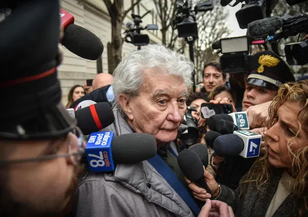 Delitto di Garlasco, &ldquo;STASI INNOCENTE&rdquo;? L&rsquo;avvocato Lovati a Quarto Grado tra il sogno del 2007, la verit&agrave; per Chiara Poggi e la difesa di Andrea Sempio. E la pista dell&rsquo;organizzazione criminale internazionale dietro l&rsquo;omicidio?