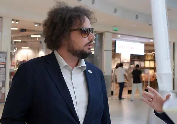 Dall&rsquo;omicidio Paganelli a Rosa e Olindo, con &ldquo;Le Iene presentano: Inside &ndash; Barzageddon&rdquo; la cronaca nera diventa spettacolo? Ma chi &egrave; Davide Barzan, il consulente (e influencer) dei casi pi&ugrave; controversi?