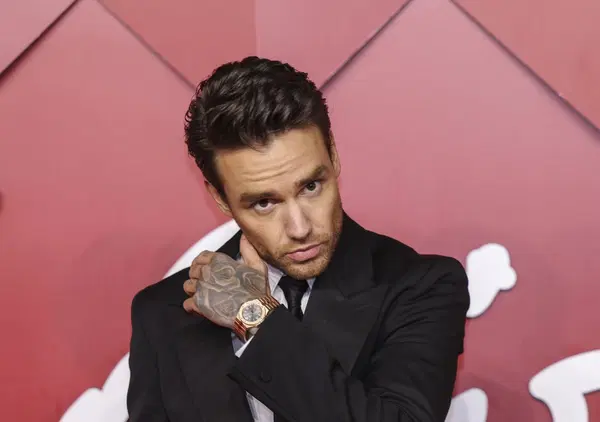 Building the Band, ma davvero Netflix lancia un talent col morto? S&igrave;, in giuria c'&egrave; Liam Payne degli One Direction