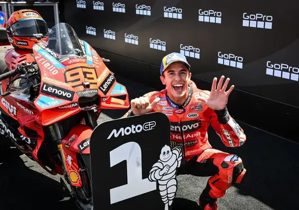 [VIDEO] Signori, Marc Marquez che sfotte Gigi Dall&rsquo;Igna e tutti gli interisti per il 5-0 col PSG ci dice tutto di lui