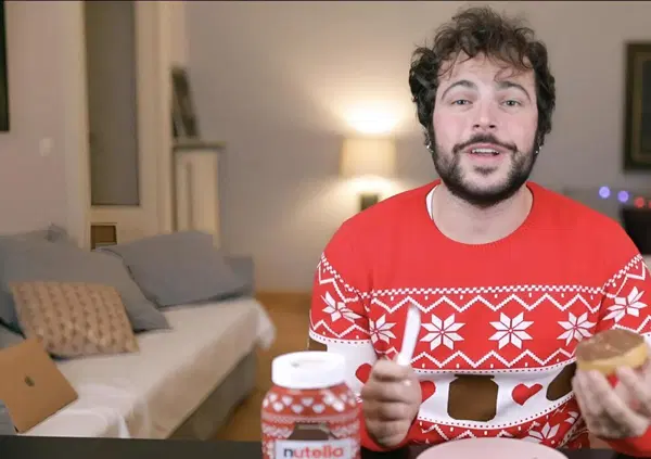 Roma Pride, Guglielmo Scilla scatena la polemica contro gli sponsor "pro Israele" (come Starbucks)? Ma anche lui fattura a manetta su Instagram con brand nella lista nera dell'app No Thanks...