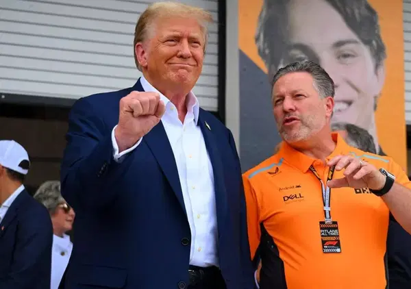 No signori, Donald Trump non guider&agrave; una McLaren tra i curvoni del COTA e in fondo ci dispiace anche: sarebbe stato il meme del 2025