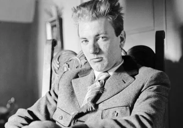 Abbiamo letto &ldquo;Il soccombente&rdquo;, libro di Thomas Bernhard, ma com&rsquo;&egrave;? Un romanzo vertiginoso che ci porta nel cuore della mediocrit&agrave;. Ecco cosa succede a stare accanto a un genio musicale