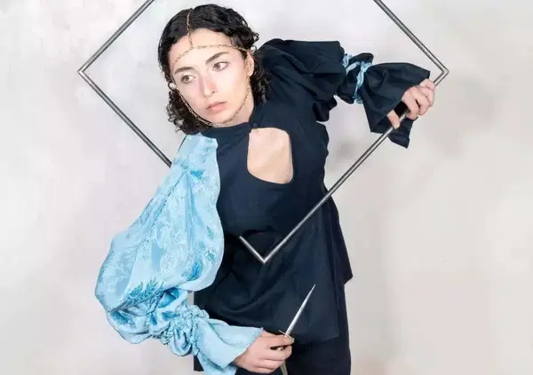 Avete mai ascoltato Caterina Duf&igrave; (in arte Vipera), che riscrive le regole della musica italiana col disco "Acerbo e Divorato"? In pratica, tra poesia e elettronica, resuscita la canzone d&rsquo;autore