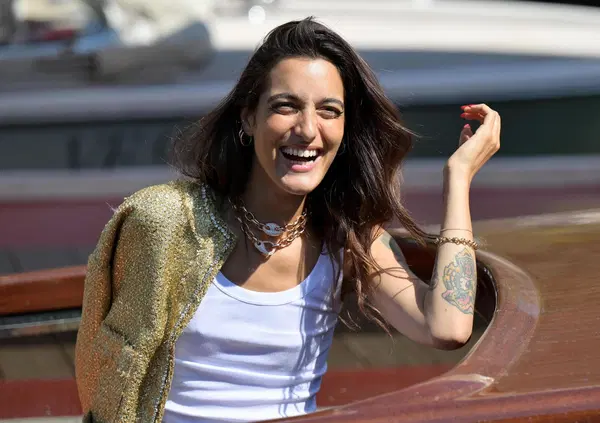 DIODATO? DIO, VA TOLTO. Ma perch&eacute; Levante &egrave; incazzata col Corriere dopo l'intervista? "Dopo 12 anni di carriera fare ancora riferimento a certi eventi della mia vita...". E sulle imprecisioni e il titolo &ldquo;ingiusto&rdquo;..