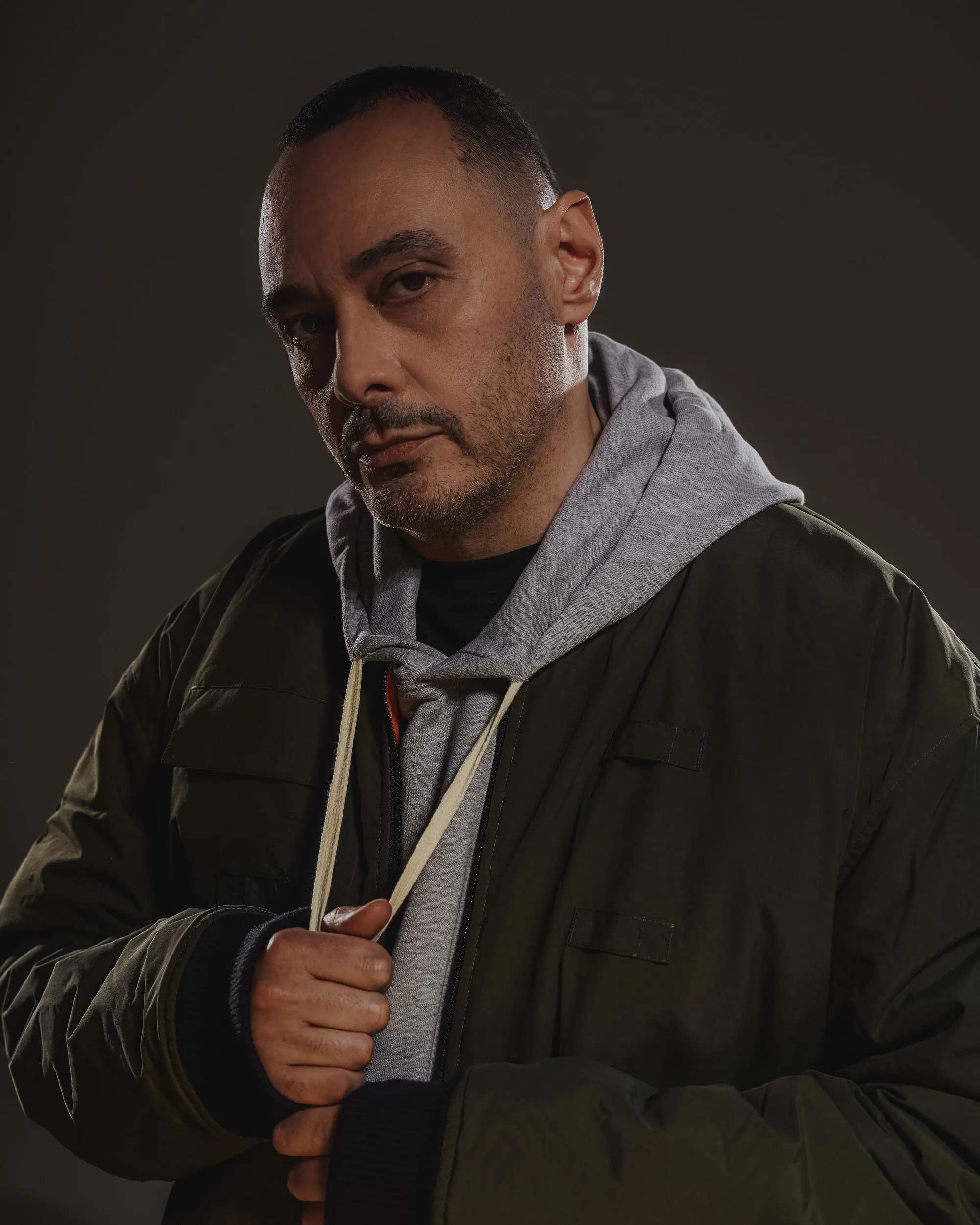 Fabri Fibra Mentro Los Angeles Brucia recensione