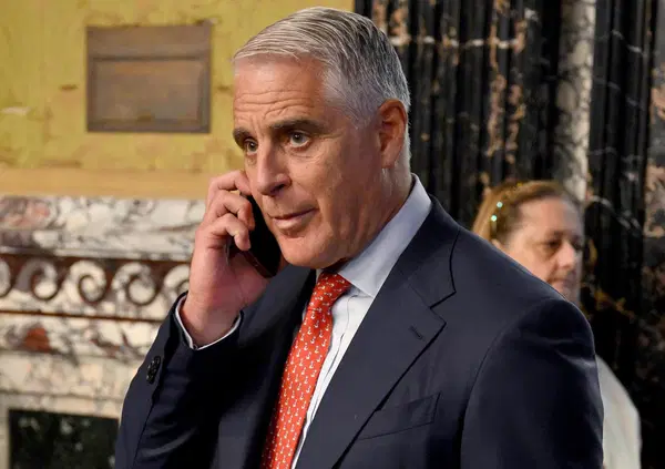 Risiko bancario, che vampate: per Orcel (UniCredit) la scalata Bpm non &egrave; un &ldquo;problema di sicurezza nazionale&rdquo;, ma per Castagna (Bpm) con l'ops ci sono anche rischi occupazionali. E De Angelis&hellip; 