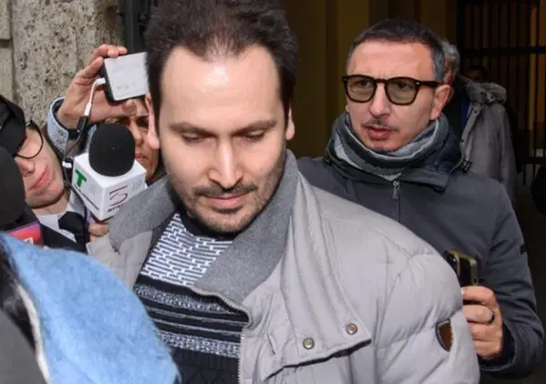 A Quarto Grado su Rete 4 TUTTA LA VERIT&Agrave; sul tappetino del bagno di Chiara Poggi macchiato di sangue: c&rsquo;&egrave; il DNA dell&rsquo;assassino? Liliana Resinovich &egrave; l&rsquo;amante erano controllati dal marito Sebastiano che li pedinava?