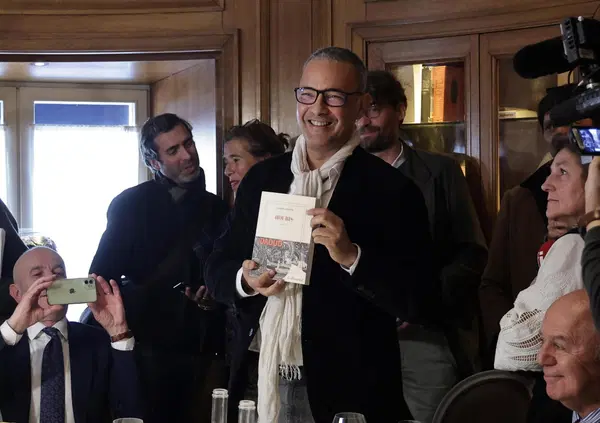 Abbiamo letto &ldquo;Ur&igrave;&rdquo; di Kamel Daoud (La Nave di Teseo), lo scrittore che in Italia rischia di essere arrestato: ma com&rsquo;&egrave;? Ci dimostra che a essere muti non sono i dissidenti algerini ma noi, che non riusciamo a difendere uno scrittore davvero libero