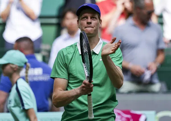 L&rsquo;ERBA DEL VICINO. Occhio, Sinner, Alcaraz &egrave; l&igrave;. E a Wimbledon Medvedev gli augura di beccarsi Bublik (che vola come Draper). Riuscir&agrave; Jannik a non andare in bianco (o in rosso) sul verde inglese?