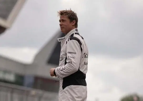 FERMI TUTTI: Brad Pitt &egrave; diventato povero o ci sta solo prendendo per il cu*o? Le sue parole alla premiere di F1 hanno fatto il giro del mondo