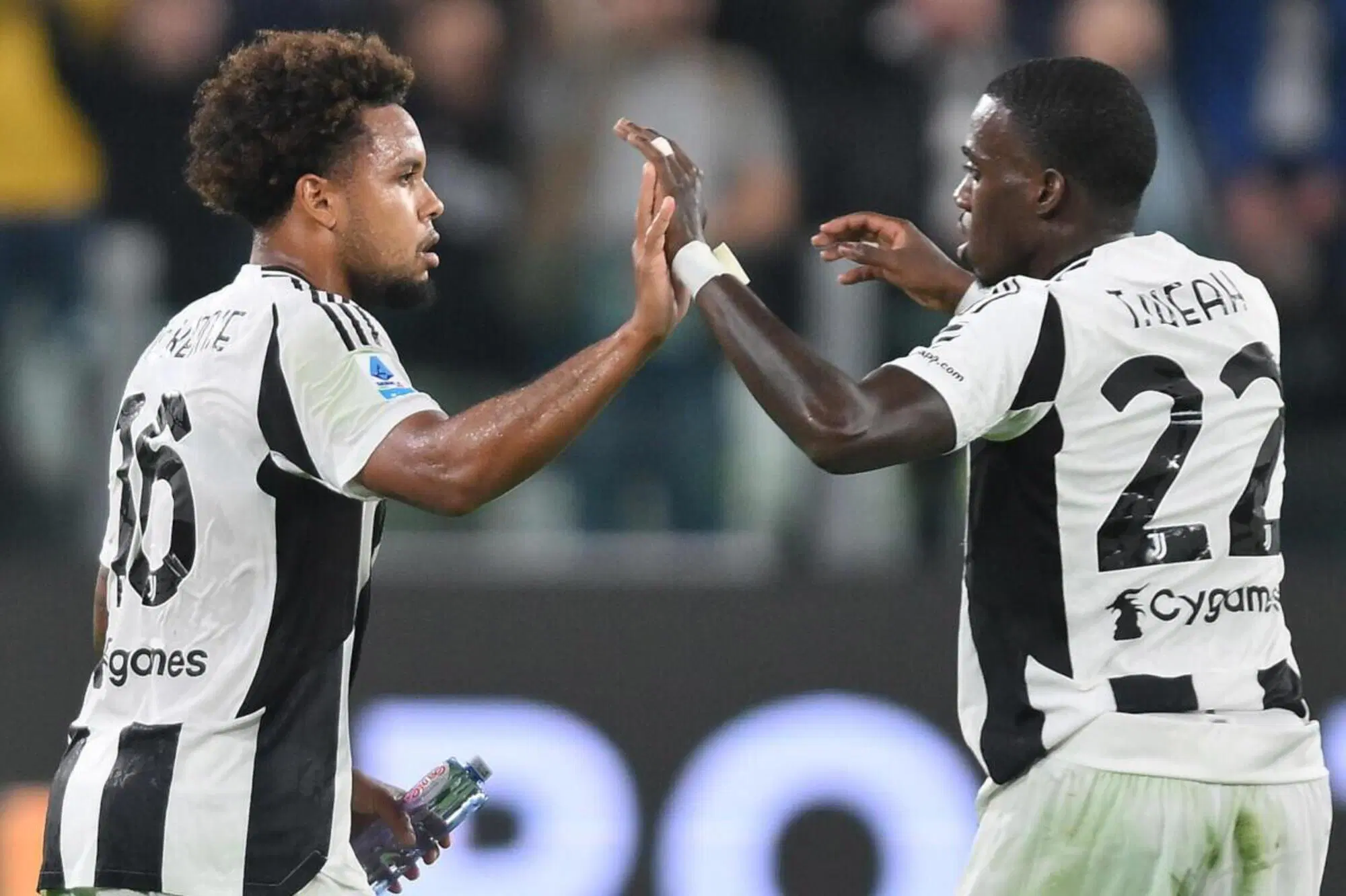 Weston McKennie e Timothy Weah della Juventus