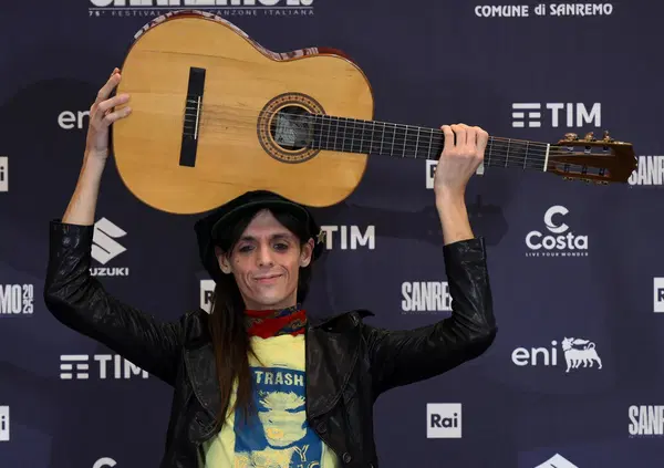 PREMIO TENCO, E STICAZ*I? Da Marracash a Brunori Sas, fino a Lucio Corsi e Liberato, ecco le cinquine di finalisti: ma nell&rsquo;era dello streaming ha ancora senso (e importa a qualcuno) questo riconoscimento?