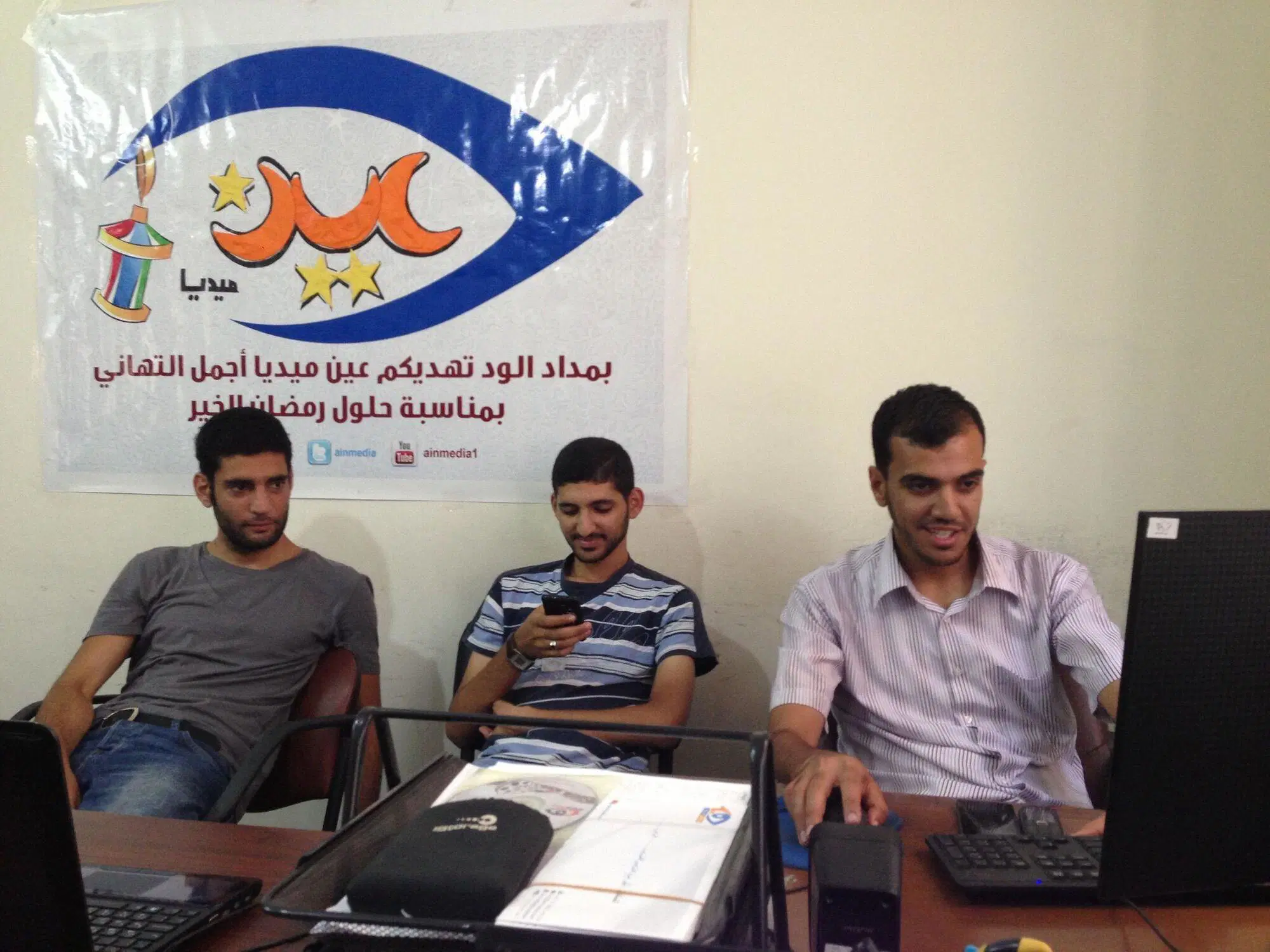 Vincenzo e gli amici palestinesi del gruppo Jasmine