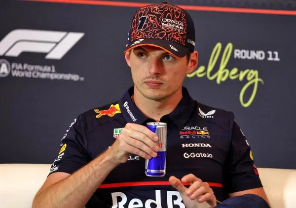 La Formula 1 &egrave; in Austria e Max Verstappen &egrave; gi&agrave; incaz*ato: &ldquo;Basta chiedermelo, questa &egrave; l&rsquo;ultima volta&rdquo;. Gli occhi, intanto, sono fissi sulla McLaren: &egrave; ancora Norris contro Piastri