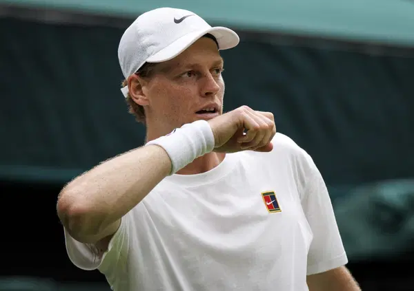 WIMBLEDON, CHE DELIRIO. Sinner e Musetti, dal sorteggio un tabellone minato e fratricida (subito con Nardi e Fognini shock con Alcaraz): tra Djokovic e Draper, mentre Zverev, Fritz e Rune&hellip;