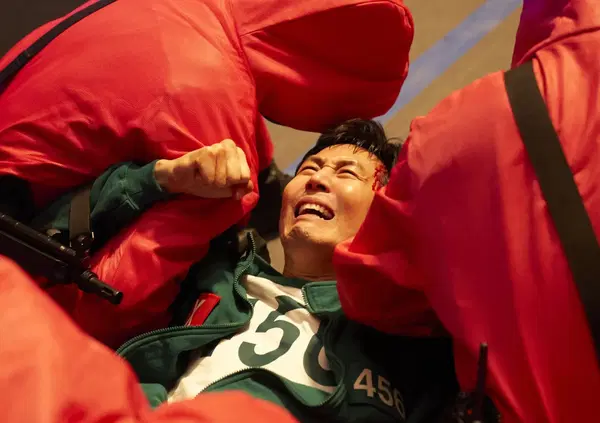 CAPOLAVORO O MINCHI*TA? Com&rsquo;&egrave; Squid Game 3 su Netflix? Il finale shock, i colpi di scena (no spoiler) e tutto quello che non funziona