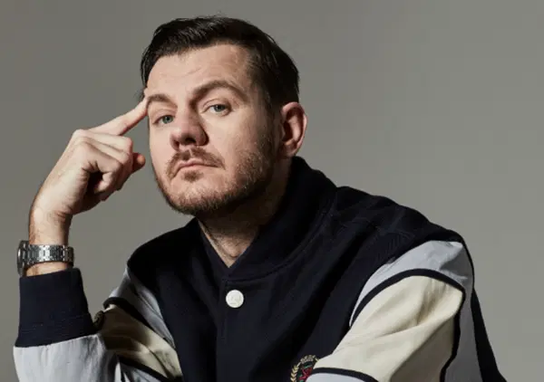 Presentati i palinsesti Rai. E poi non c&rsquo;&egrave; Cattelan: trombato perch&eacute; &ldquo;giovane&rdquo; o perch&eacute; non funziona nella tv generalista (e ha fallito le occasioni)? Coletta, il dirigente che lo aveva scelto, lo &ldquo;rinnega&rdquo;