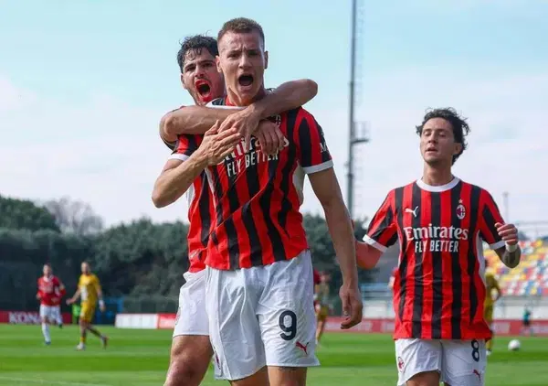 LA NAZIONALE FA CAGARE? Finch&eacute; i dirigenti non si fidano di talenti come Francesco Camarda sar&agrave; sempre cos&igrave;. E a vedere Pio Esposito all'Inter&hellip;