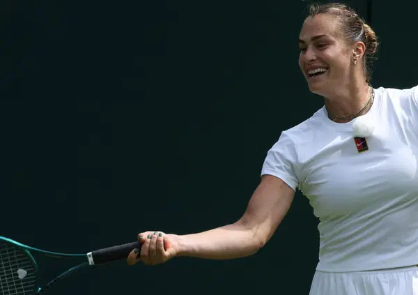 CHE SCENA. Ma avete sentito cosa ha detto Djoković a Sabalenka? &ldquo;Sei una tennista di grande talento, ma manca un po&rsquo; di intensit&agrave;&rdquo;. E la risposta di Aryna&hellip; Ecco cosa &egrave; successo