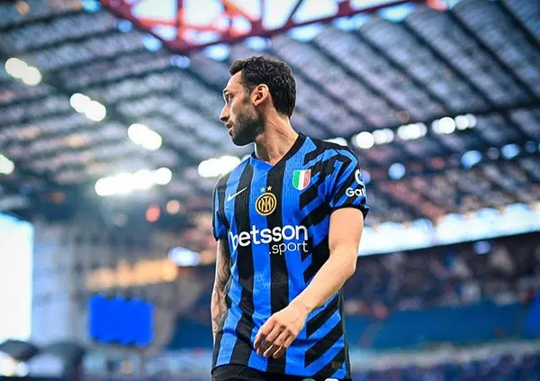 INTER, CHE SUCCEDE? Lautaro e Marotta silurano Calhanoglu che si sente tradito. La figuraccia contro il Fluminense &egrave; la storia di uno spogliatoio esploso 