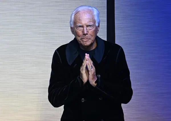 LA MODA SCRICCHIOLA: anche Armani rallenta nei ricavi, ma perch&eacute;? Ecco cosa succede a G.A. Operations, tra produzione e negozi