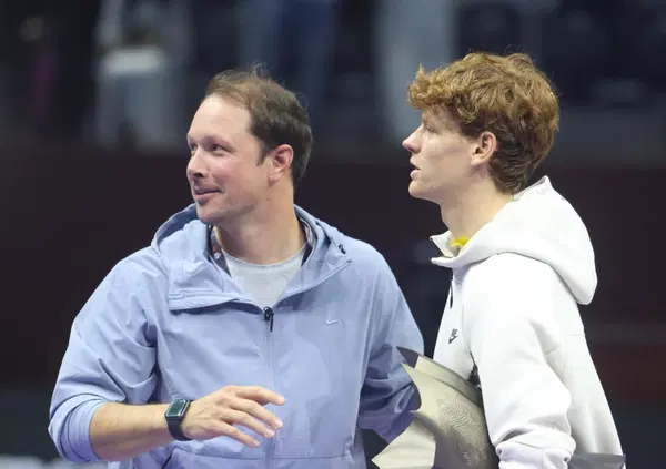 Ok ma chi &egrave; l&rsquo;uomo dietro al codice Sinner? SEGNATEVI QUESTO NOME: Alex Vittur, demiurgo dell&rsquo;ascesa di Jannik