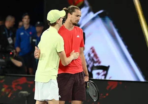 La psicologa Rossi su MOW: &ldquo;Il Codice Sinner? Ecco cos&rsquo;&egrave; e perch&eacute; Panichi e Badio sono andati via. Zverev? Ha i segni di un burnout, sta lanciando un grido di aiuto, ma non &egrave; il solo, c&rsquo;&egrave; anche Jannik e&hellip;&rdquo;