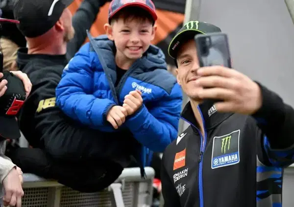 Yamaha spinge forte sul V4 con Dovizioso e Fernandez perch&eacute; il telefono di Fabio Quartararo ha gi&agrave; squillato. Intanto Jack Miller fa le prove di SBK a Suzuka