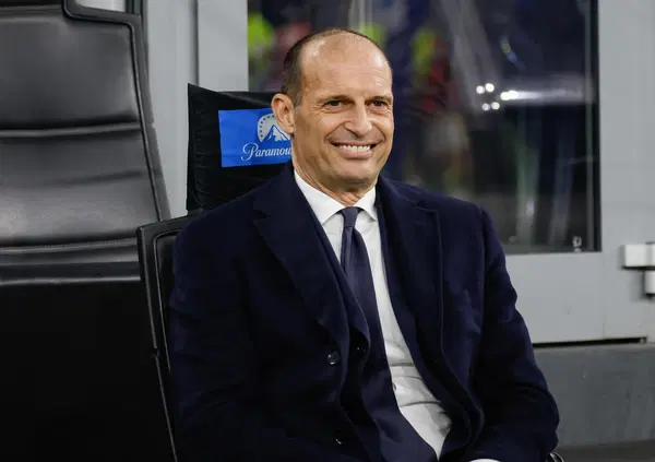 &Egrave; TORNATO IL CORTO MUSO: com&rsquo;&egrave; andata la prima conferenza stampa di Max Allegri al Milan? Finalmente un allenatore che non parla come un automa, tra &ldquo;catenaccio no&rdquo;, i (pochi) capelli in testa e il dolce &ldquo;trilece&rdquo; di Igli Tare